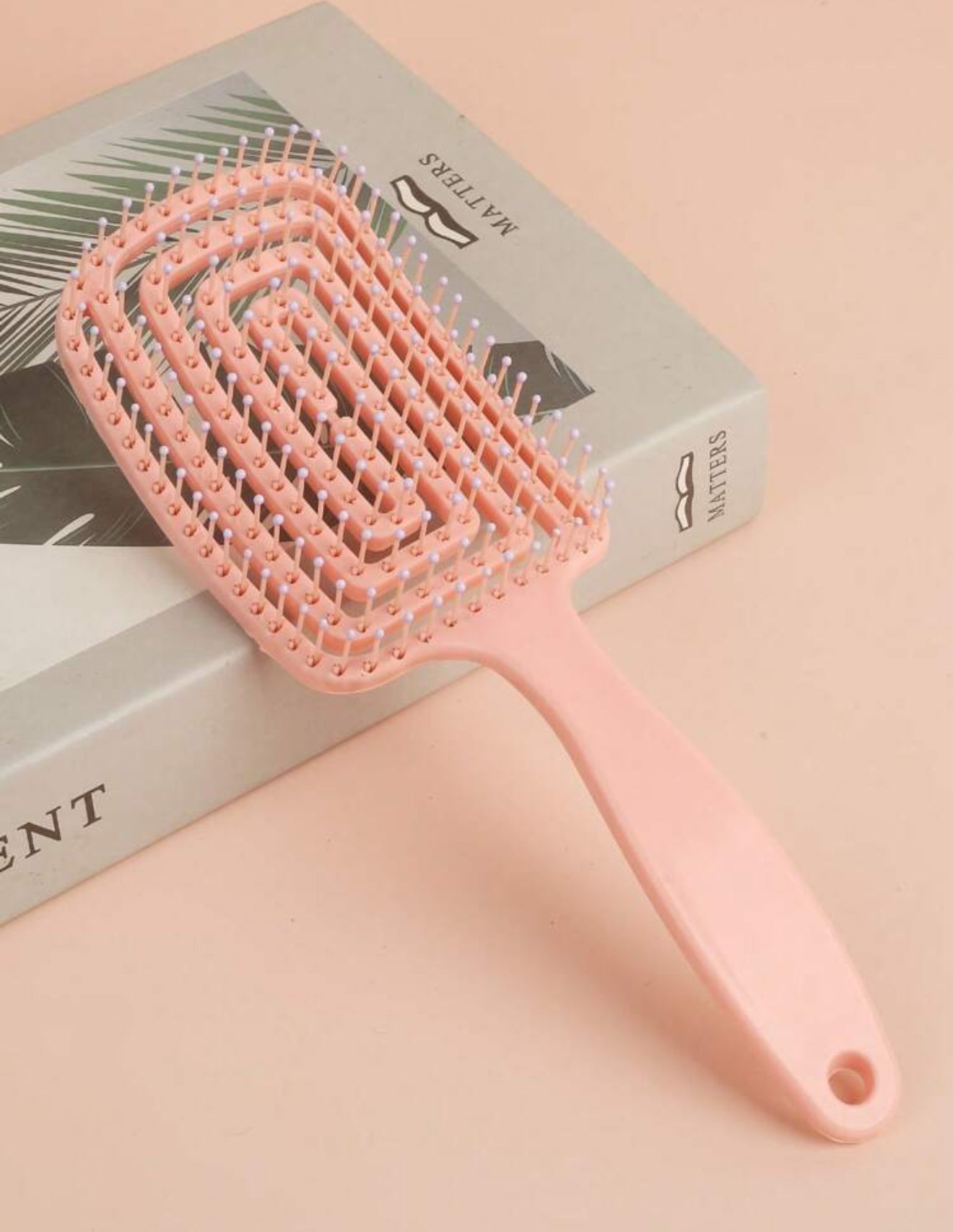 Curved brush
